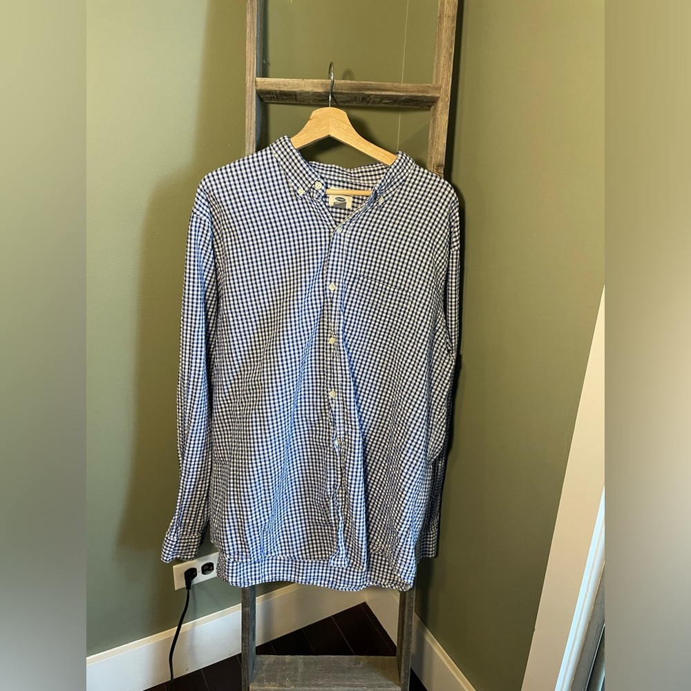Old Navy XXL Men’s Button Down